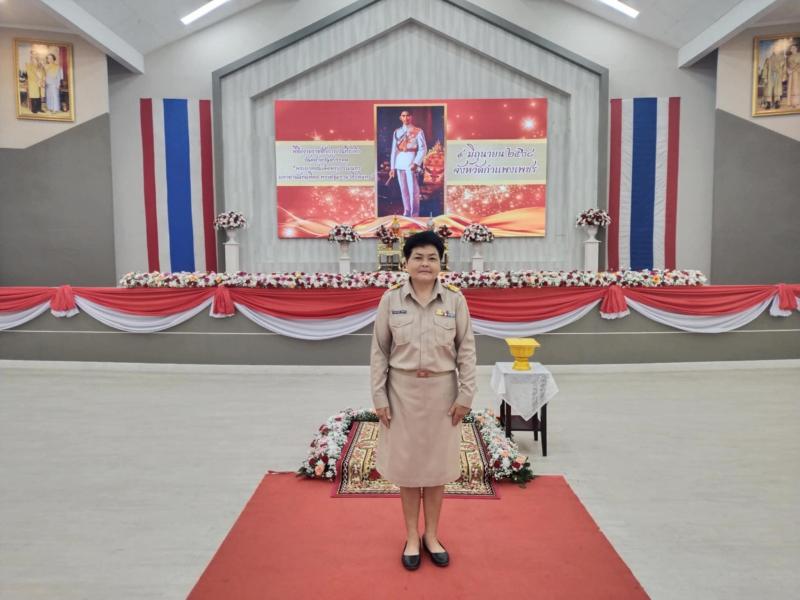 4. ร่วมพิธีวันคล้ายวันสวรรคตพระบาทสมเด็จพระปรเมนทรอานันทมหิดล พระอัฐมรามาธิบดินทร