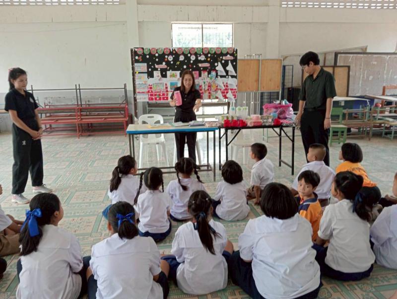 6. โครงการส่งเสริมการอ่านและการเรียนรู้ตลอดชีวิต