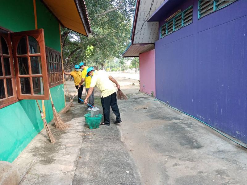 11. กิจกรรม จิตอาสาบำเพ็ญประโยชน์ ห้องสมุดประชาชนอำเภอคลองขลุง 