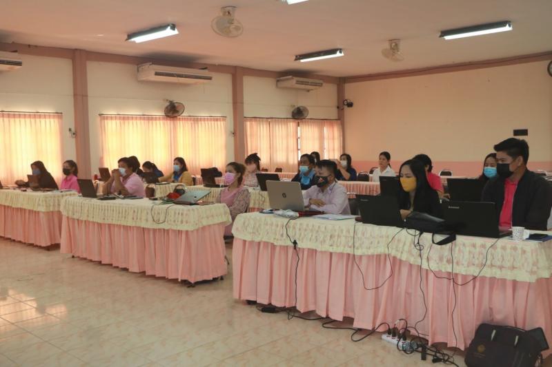 8. บรรณารักษ์ขับเคลื่อนงานส่งเสริมการอ่าน
