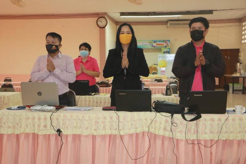 9. บรรณารักษ์ขับเคลื่อนงานส่งเสริมการอ่าน