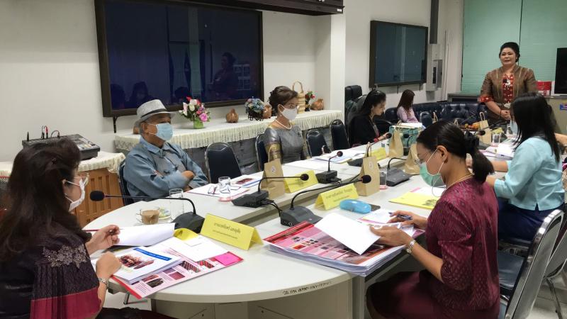 6. การประกวดการออกแบบอัตลักษณ์ผ้าไทยจังหวัดกำแพงเพชร ตามโครงการ “อัตลักษณ์ผ้าถิ่น จากผืนแผ่นดินกำแพงเพชร”