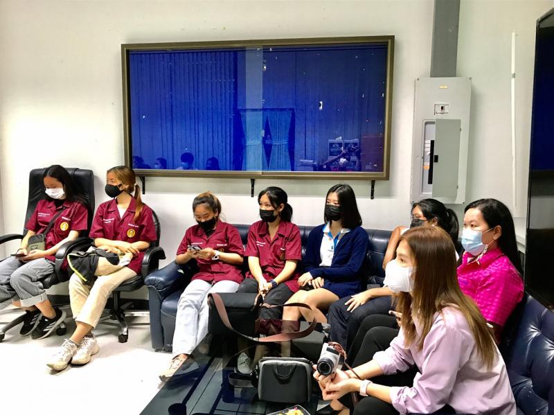 11. การประกวดการออกแบบอัตลักษณ์ผ้าไทยจังหวัดกำแพงเพชร ตามโครงการ “อัตลักษณ์ผ้าถิ่น จากผืนแผ่นดินกำแพงเพชร”