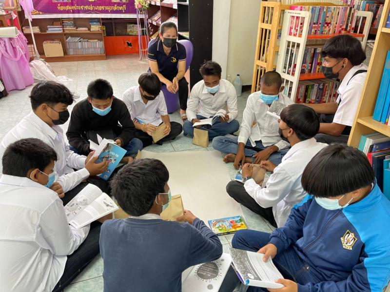 14. กิจกรรมพัฒนาคุณภาพผู้เรียนโครงการอบรมให้ความรู้สำหรับผู้เรียนในการป้องกันโรคติดต่อเชื้อไวรัสโคโรน่า 2019  (COVID–19)