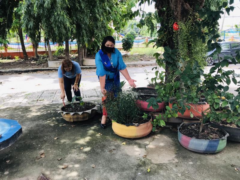 6. กศน.ขาณุฯ  ร่วมใจปลูกล้านเมล็ดพันธุ์สู้ภัยโควิด-19