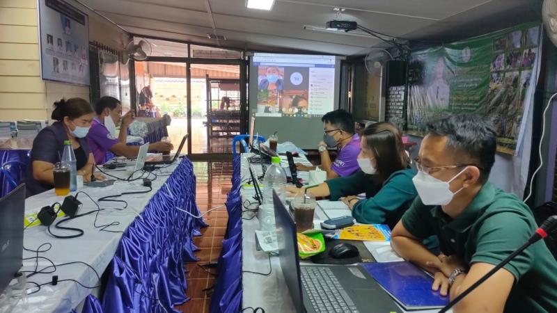 8. กศน.อำเภอขาณุฯ สุดเจ๋ง อบรมระบบออนไลน์ผ่านโปรแกรม Microsoft Team ทั้ง 3  รุ่น