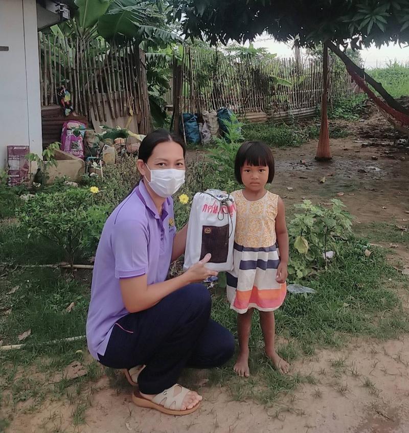 7. กระเป๋าเป้ครอบครัวอ่านสร้างสุข