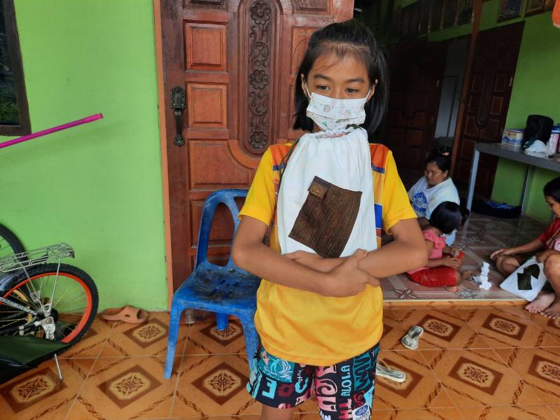 6. โครงการกระเป๋าเป้ครอบครัวอ่านสร้างสุขอยู่บ้านต้านโควิด