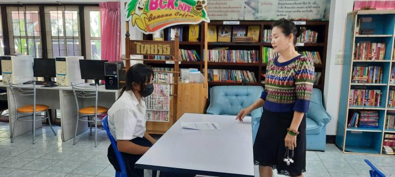 1. กิจกรรมส้่งเสริมการอ่านภายในห้องสมุดประชาชนอำเภอขาณุวรลักษบุรี