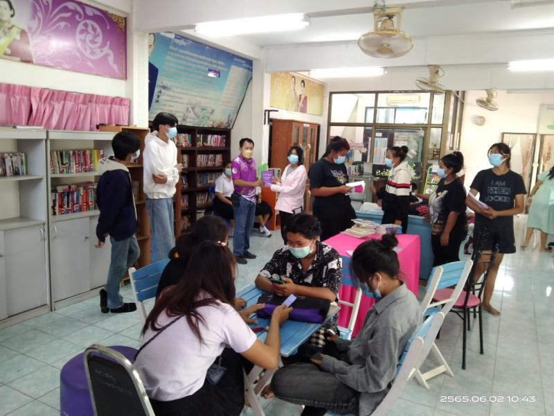 1. กิจกรรมส่งเสริมการอ่านภายในห้องสมุดประชาชนอำเภอขาณุวรลักษบุรี  2 มิถุนายน 2565