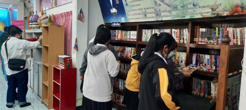 4. กิจกรรมค้นคว้าหนังสือนวนิยาย 