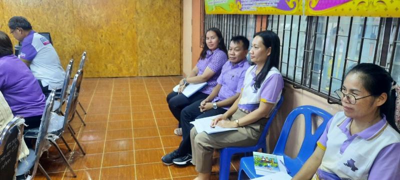 8. ประชุม เรื่องความปลอดภัยในสถานศึกษา