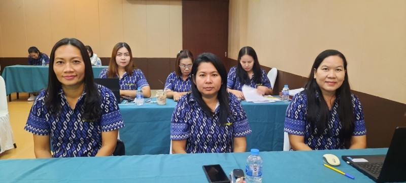 14. สกร.ระดับอำเภอขาณุวรลักษบุรี จัดโครงการพัฒนาบุคลากรด้านการเขียน Best Practice