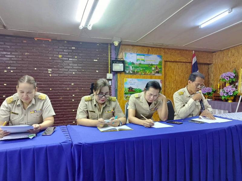 7. ประชุมประจำเดือน ครู บุคลากร สกร.ระดับอำเภอขาณุวรลักษบุรี ประจำเดือนสิงหาคม