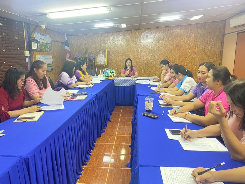 5. ประชุมประจำเดือน ครู บุคลากร สกร.ระดับอำเภอขาณุวรลักษบุรี ประจำเดือนกันยายน ประจำปี 2568 ครั้งที่ 9/ 2568 