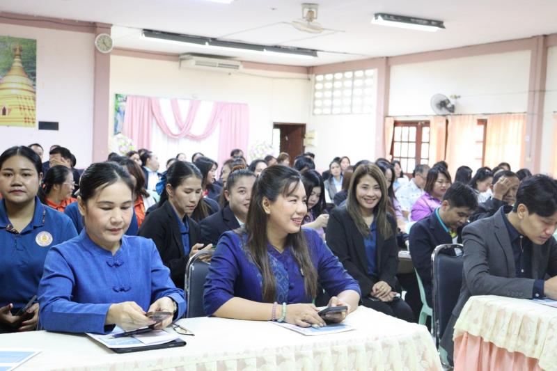 5. เข้าร่วมโครงการประชุมชี้แจงรับมอบนโยบาย จุดเน้นและแนวทางการดำเนินงานของสำนักงานส่งเสริมการเรียนรู้ประจำจังหวัดกำแพงเพชร 