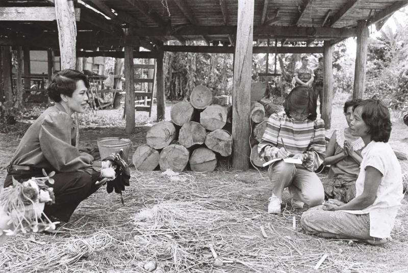 4. พระราชกรณียกิจ พระพันปีหลวง พระเมตตาต่อพสกนิกรชาวไทยอย่างหาที่สุดมิได้