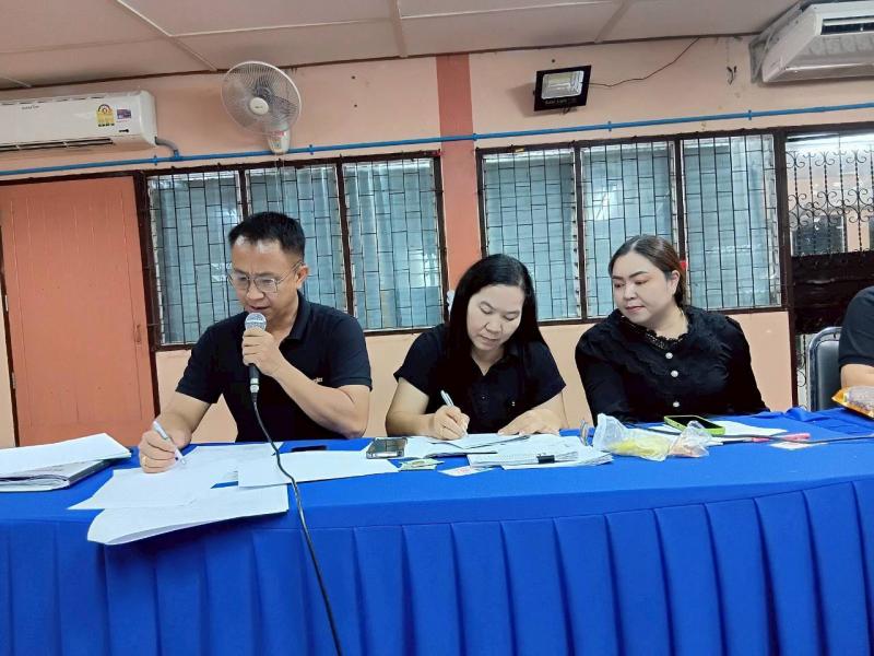 8.  ประชุมประจำเดือน ครู บุคลากร สกร.ระดับอำเภอขาณุวรลักษบุรี ประจำเดือนตุลาคม ประจำปี 2568