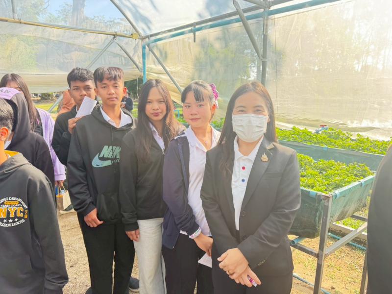 8.  เข้าร่วมโครงการเรียนรู้ตามรอยพระยุคลบาท เฟส 2