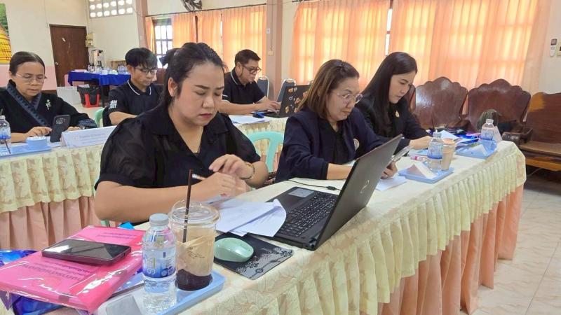 9. เข้าร่วมประชุมชี้แจงแนวทางการขับเคลื่อนโครงการส่งเสริมหน้าที่พลเมืองที่ดีและประชาธิปไตยในสังคมไทย ประจำปีงบประมาณ พ.ศ. 2569  ระยะที่ 1