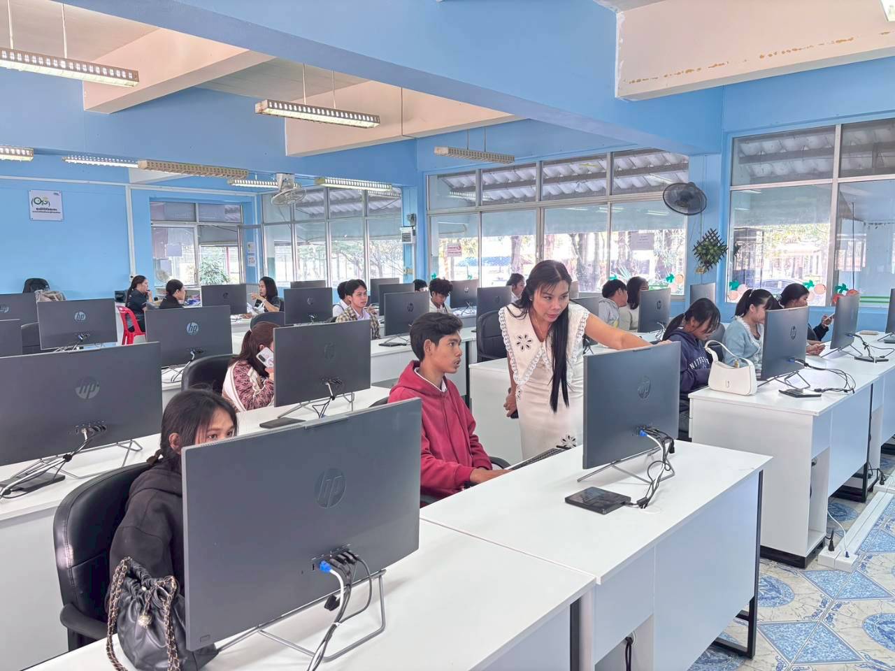 เข้าร่วมโครงการส่งเสริมและพัฒนาทักษะความรู้เพื่อขับเคลื่อนและยกระดับกำลังคนดิจิทัลประจำอำเภอ