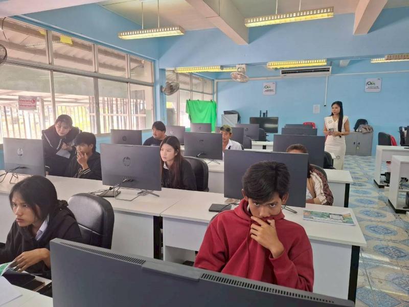 11. เข้าร่วมโครงการส่งเสริมและพัฒนาทักษะความรู้เพื่อขับเคลื่อนและยกระดับกำลังคนดิจิทัลประจำอำเภอ