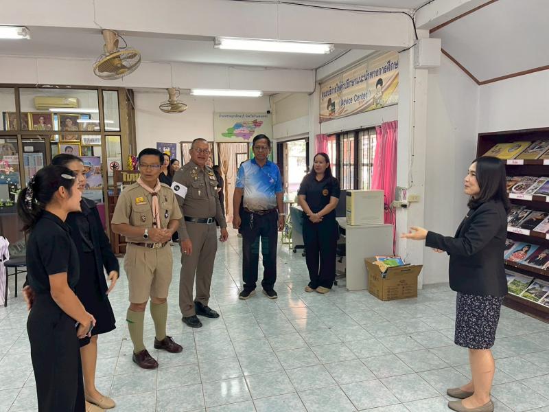 5. ดำเนินการประชุมคณะกรรมการห้องสมุดประชาชนอำเภอขาณุวรลักษบุรี ครั้งที่ 1/2569