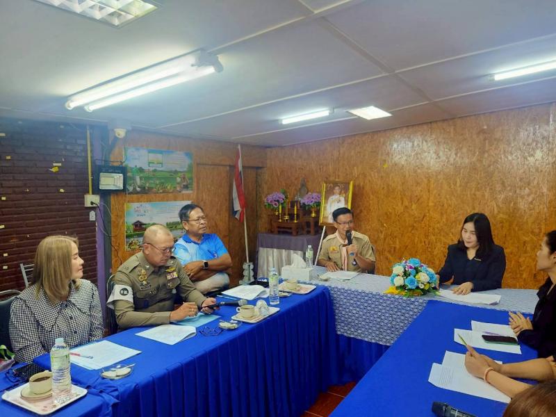 8. ดำเนินการประชุมคณะกรรมการห้องสมุดประชาชนอำเภอขาณุวรลักษบุรี ครั้งที่ 1/2569