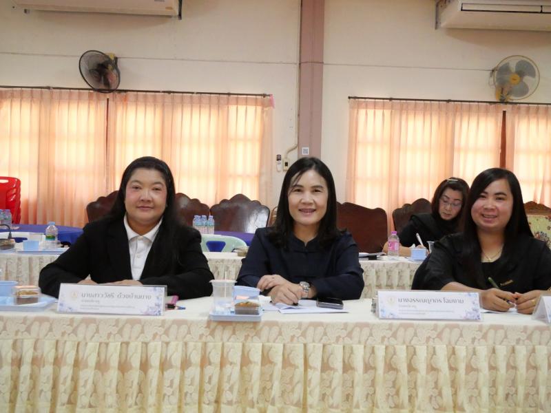 7. เข้าร่วมประชุมประจำเดือนผู้บริหารการศึกษา ผู้บริหารสถานศึกษา ข้าราชการครูและบุคลากรทาง การศึกษา พนักงานราชการและบุคลากรในสังกัด ครั้งที่ 1/2569 ประจำเดือนมกราคม 2569