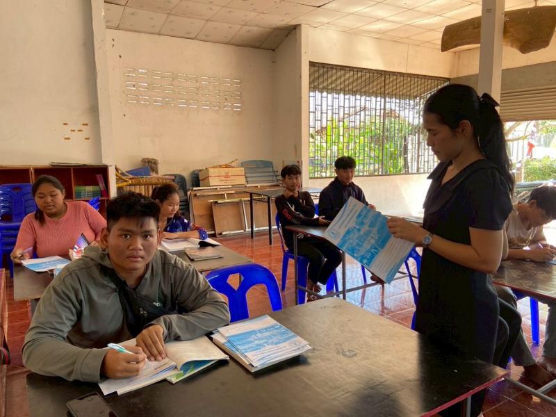 14. ดำเนินการนิเทศการจัดกิจกรรม  การเรียนการสอน (การพบกลุ่ม) หลักสูตรการศึกษานอกระบบระดับการศึกษาขั้นพื้นฐาน พุทธศักราช  2551 