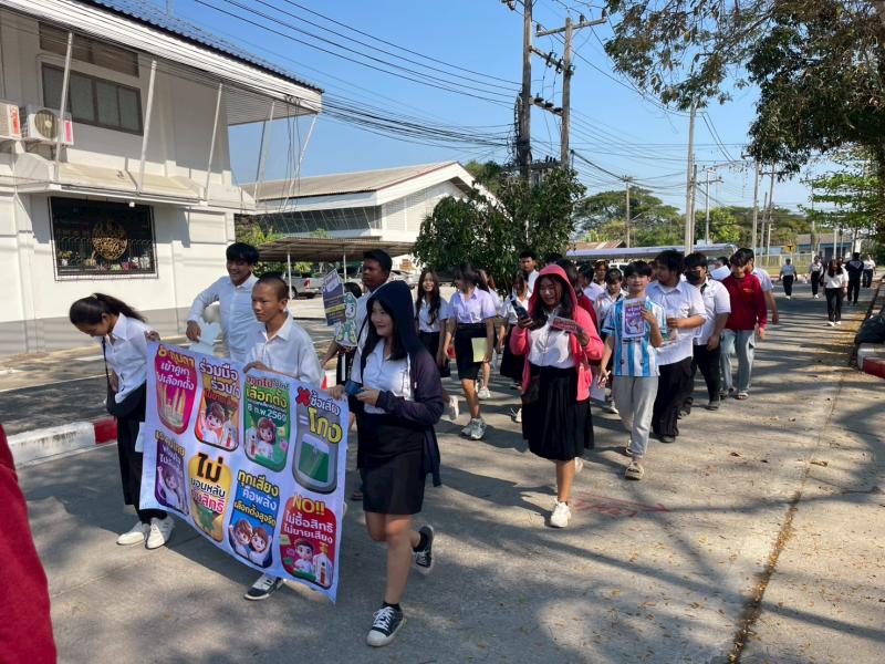 5. อบรมให้ความรู้รณรงค์การเลือกตั้งเกี่ยวกับการออกไปใช้สิทธิเลือกตั้งและลงพื้นที่ 