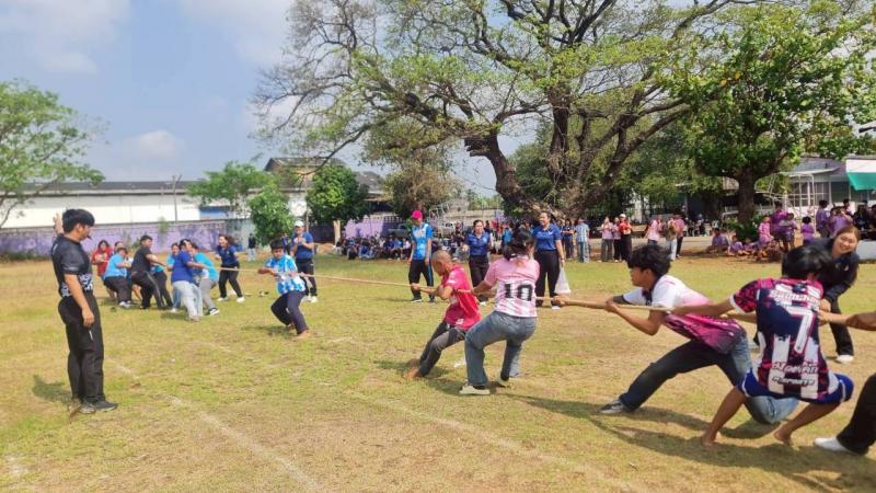 9. โครงการแข่งขันกีฬา ศูนย์ส่งเสริม การเรียนรู้ระดับอำเภอขาณุวรลักษบุรี  ต้านยาเสพติด