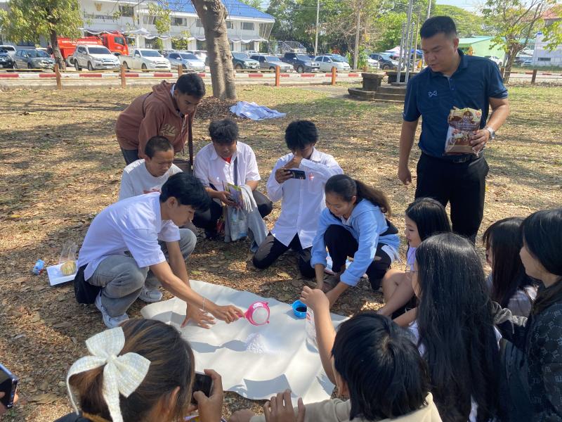 15. โครงการพัฒนาศักยภาพนักศึกษเสริมสร้างประสบการณ์เรียนรู้เชิงบูรณาการ นอกห้องเรียนสู่โลกวิทยาศาสตร์ ศูนย์ส่งเสริมการเรียนรู้ระดับอำเภอขาณุวรลักษบุรี