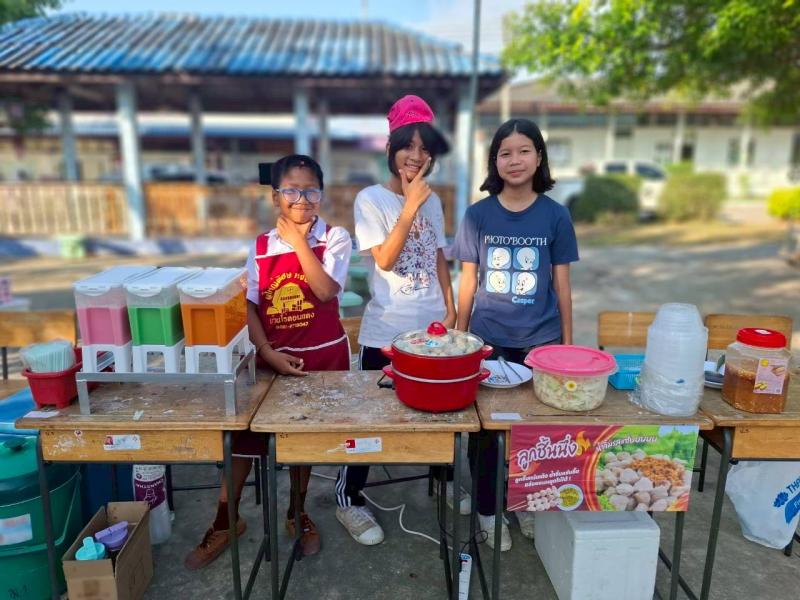 6. เข้าร่วมกิจกรรม Open House และตลาดอาชีพ ประจำปี 2569
