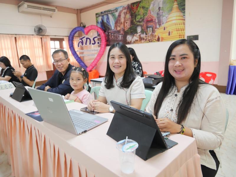 11. เข้าร่วมโครงการพัฒนาทักษะดิจิทัลเพื่อการเรียนรู้ตลอดชีวิต (Digital Literacy) ผ่านแพลตฟอร์ม DOLEdemy สำหรับ บุคลากร สกร.ประจำจังหวัดกำแพงเพชร ประจำปีงบประมาณ พ.ศ. 2569