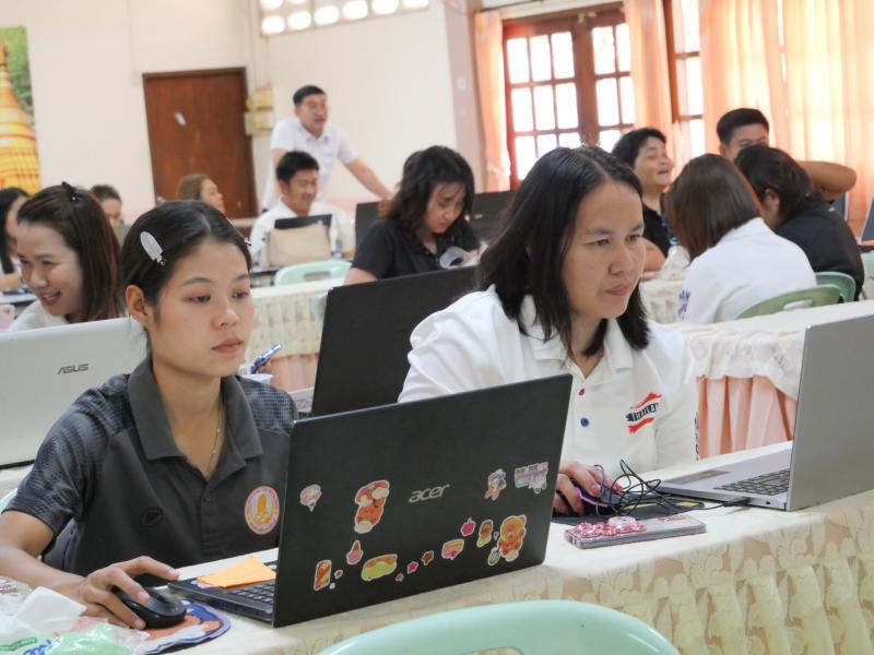14. เข้าร่วมโครงการพัฒนาทักษะดิจิทัลเพื่อการเรียนรู้ตลอดชีวิต (Digital Literacy) ผ่านแพลตฟอร์ม DOLEdemy สำหรับ บุคลากร สกร.ประจำจังหวัดกำแพงเพชร ประจำปีงบประมาณ พ.ศ. 2569