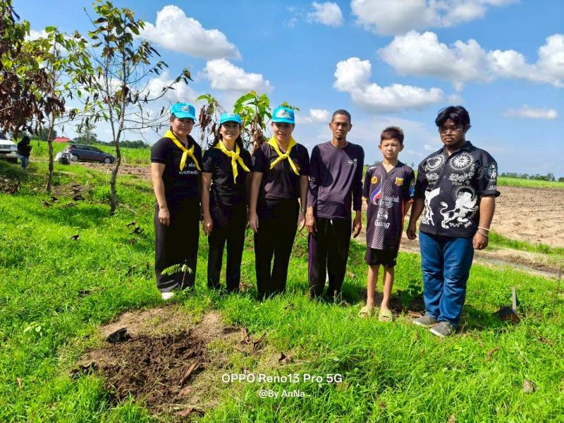 4. เข้าร่วมโครงการปลูกต้นไม้เพื่อเพิ่มพื้นที่สีเขียวแบบมีส่วนร่วม  และโครงการบริหารจัดการขยะชุมชน (Big cleaning day) ประจำปีงบประมาณ 2569