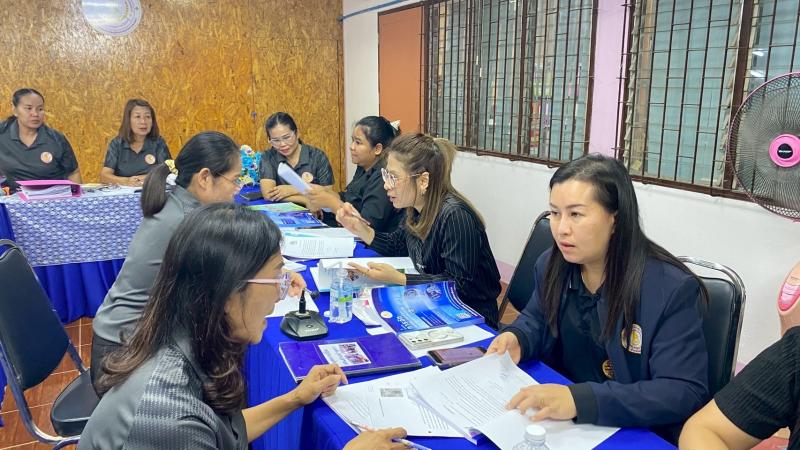 9. รับการนิเทศจากสำนักงานส่งเสริมการเรียนรู้ประจำจังหวัดกำแพงเพชร เพื่อนิเทศ ติดตามการดำเนินงานตามนโยบาย และจุดเน้นของกรมส่งเสริมการเรียนรู้