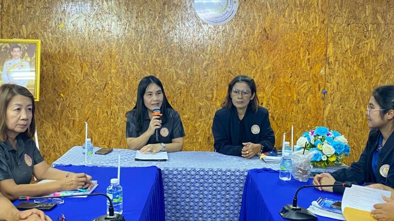 3. รับการนิเทศจากสำนักงานส่งเสริมการเรียนรู้ประจำจังหวัดกำแพงเพชร เพื่อนิเทศ ติดตามการดำเนินงานตามนโยบาย และจุดเน้นของกรมส่งเสริมการเรียนรู้