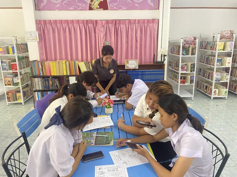 1. จัดกิจกรรมส่งเสริมการอ่าน