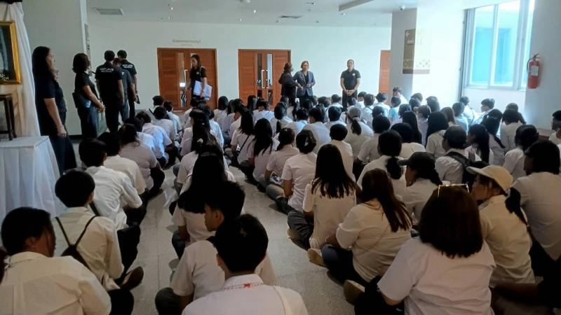 11. โครงการพัฒนาผู้เรียนเพื่อการเรียนรู้ประวัติศาสตร์ชาติไทย และบุญคุณของพระมหากษัตริย์ไทย (กิจกรรมพัฒนาผู้เรียน) ระยะที่ 2