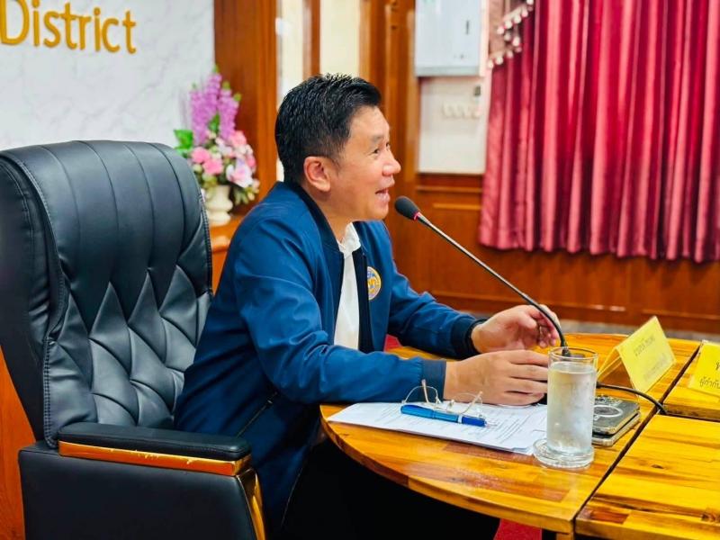 2. เข้าร่วมการประชุมกำหนดแนวทาง และมาตรการบูรณาการเพื่อเสริมสร้างความปลอดภัยในสถานศึกษาอำเภอขาณวรลักษบุรี 