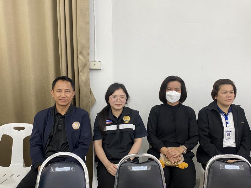 3. เข้าร่วมพิธีมอบถุงยังชีพ ชุดธารน้ำใจสภากาชาดไทย จากสำนักงานบรรเทา และประชานามัยพิทักษ์ สภากาชาดไทย 