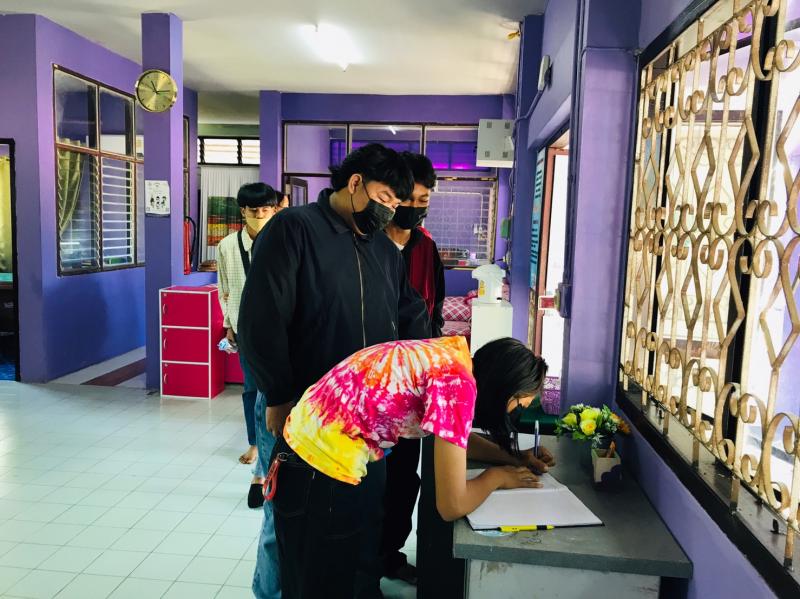 4. ส่งเสริมรักการอ่านให้กับนักศึกษาและประชาชน 4. ส่งเสริมรักการอ่านให้กับนักศึกษาและประชาชน