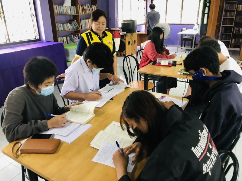 3. กิจกรรมส่งเสริมการอ่านภายในห้องสมุดประชาชนอำเภอปางศิลาทอง