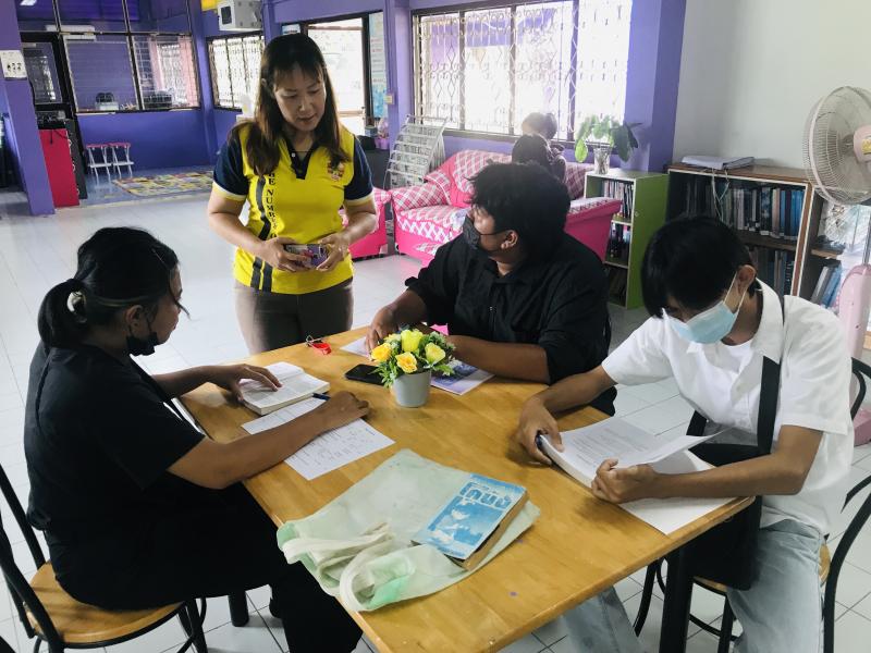 4. กิจกรรมส่งเสริมการอ่านภายในห้องสมุดประชาชนอำเภอปางศิลาทอง