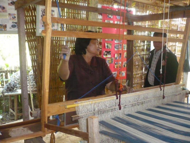 2. ทำเนียบภูมิปัญญาท้องถิ่น 2. ทำเนียบภูมิปัญญาท้องถิ่น