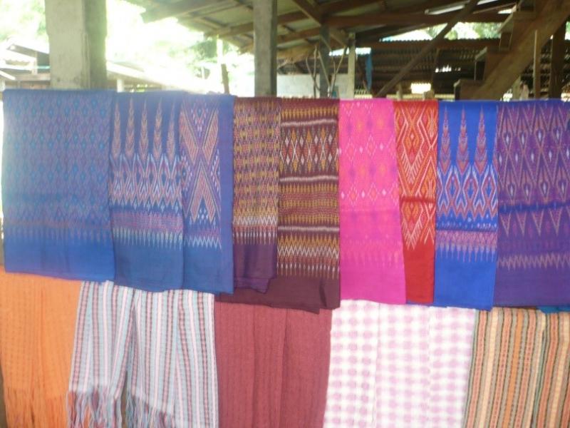 4. ทำเนียบภูมิปัญญาท้องถิ่น 4. ทำเนียบภูมิปัญญาท้องถิ่น