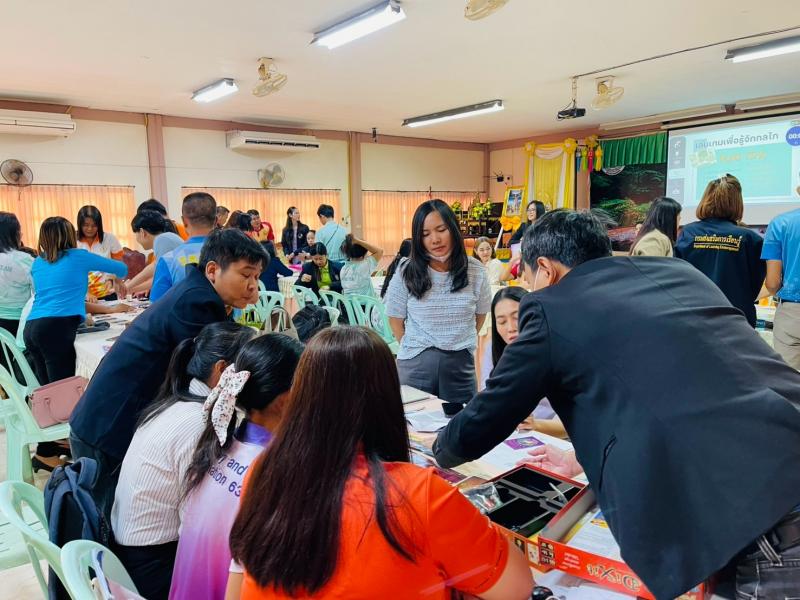 8. การพัฒนาสือสร้างสรรค์และนวัตกรรมด้านสิ่งแวดล้อม 8. การพัฒนาสือสร้างสรรค์และนวัตกรรมด้านสิ่งแวดล้อม