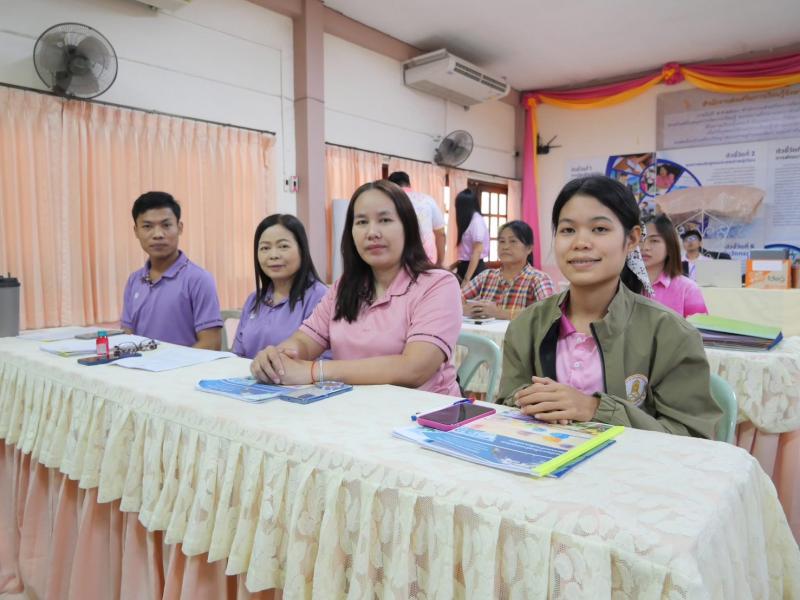 9. การพัฒนาสือสร้างสรรค์และนวัตกรรมด้านสิ่งแวดล้อม 9. การพัฒนาสือสร้างสรรค์และนวัตกรรมด้านสิ่งแวดล้อม